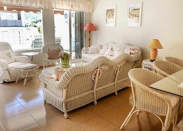 Sea Views Luxury - Corallo 1 Minute From The Apartment